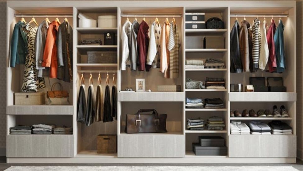How Pro Organizers Arrange a Closet for Maximum Storage