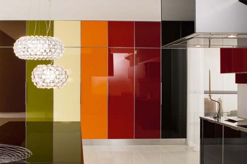 Patterned Lacquered Glass Kitchen Design Idea